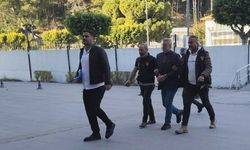 Sahibi olduğu markette tartıştığı 2 kişiyi öldüren cinayet zanlısı adliyeye sevk edildi