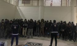 Çinko yüklü tırdan 37 kaçak göçmen çıktı