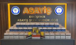 Eskişehir'de şüpheli araçta binlerce paket bandrolsüz sigara ele geçirildi