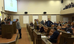 Eskişehir'de Yeşiltepe tartışması büyüyor! Tepebaşı Meclisi'nden gergin anlar