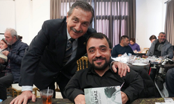 Burak Sakçı Eskişehir’de “Umutlar Kırılmaz” kitabını dostlarıyla buluşturdu