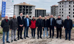 AK Parti Eskişehir İl Başkanı Albayrak, TOKİ çalışmalarını yerinde inceledi