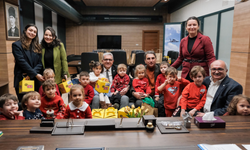 Minik öğrencilerden EOSB Yönetimine yeni yıl ziyareti