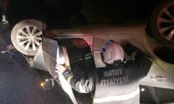 Ters dönen otomobilin sürücüsü yaralandı