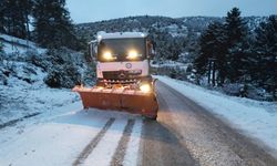 Eskişehir kar yağışına hazır: 7 gün 24 saat vardiya sistemiyle çalışmalar sürdürülüyor