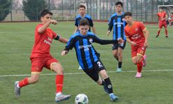 Üst sıra değişmedi