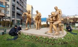 Eskişehir Büyükşehir Belediyesi kışı binlerce çiçekle karşılıyor