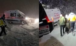 Hakkari’de yaşam mesaisi: Kar engelini iş makineleriyle aştılar