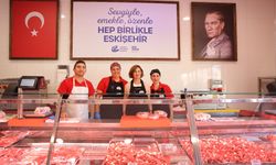 Başkan Ünlüce açıkladı: Eskişehir'e 2 yeni Halk Et marketi açılacak!