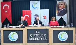 Vali Aksoy muhtarlarla Çifteler’de bir araya geldi