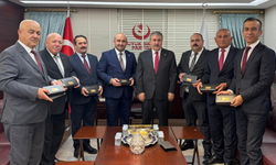 AK Parti’den BBP Genel Başkanı Destici’ye ziyaret: Eskişehir’in sorunları masaya yatırıldı