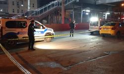 Bursa’da gece saatlerinde eğlence mekanı önünde silahlı kavga: 1’i ağır, 2 yaralı