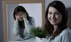 Rüyada aynada kendini farklı görmek ne anlama geliyor?