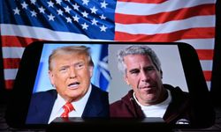 Yeni Epstein belgeleri yayınlandı: Trump, Epstein'ın özel jetinde defalarca uçmuş