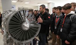 Eskişehir'de öğrencilere yerli ve millî havacılık deneyimi!