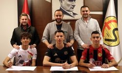 Onlar artık profesyonel: 3 oyuncu imza attı