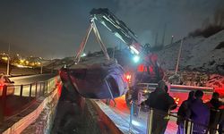 Kontrolden çıkan otomobil su kanalına düştü: 1 yaralı