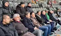 Es-Es istek ve kararlılıkla kazandı