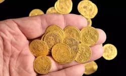 Eskişehir’de polis yüzbinlerce liralık altını son an da kurtardı!