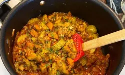 Anadolu Mutfağından Anne Usulü Bulgurlu Kabak Yemeği Tarifi