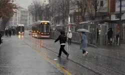 Eskişehir'de sağanak yağışlar devam ediyor