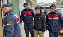 17 yaşındaki çocuk 24 bin 500 adet uyuşturucu hapla yakalandı