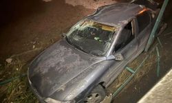 Otomobilin su kanalına uçtu: 3 yaralı