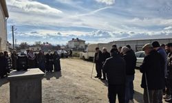 Çifteler’de umre yolcuları dualarla uğurlandı