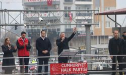 CHP lideri Özgür Özel: "20 bin TL'yi bir asgari ücrete, 28 bin TL'ye çıkarmak muhalefetin ellerinde"