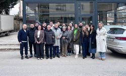 Eskişehir'de ilkokul arkadaşları 24 yıl sonra buluştu