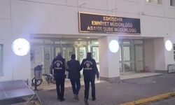 Eskişehir polisi peşlerine düştü: Farklı suçlardan aranan 3 şahıs cezaevine gönderildi!