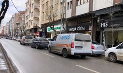 Eskişehir’de “dörtlü” sorunu büyüyor: Caddeler tek şeride düşüyor