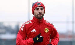 Kaptan dümene geçti