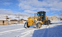 Karla kapanan mahallede zamanla yarış: Eskişehir Büyükşehir ekipleri hastaya ulaştı