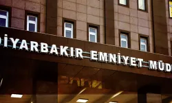Diyarbakır Emniyet Müdürlüğü’ne bombalı saldırı!