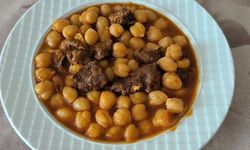 Bozulmayan etli nohut yemeği