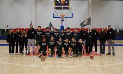 Eska büyük oynuyor