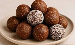 Sadece 2 malzemeli hurmalı enerji topu tarifi