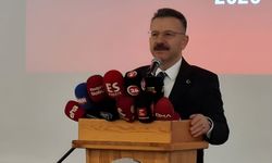 Vali Hüseyin Aksoy Eskişehir basınıyla vedalaştı