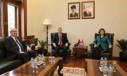 Başkan Ünlüce ve Başkan Kurt’tan Vali Erdinç Yılmaz’a hayırlı olsun ziyareti