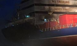 Odessa'da Rusya'nın saldırısında Türk gemisinin isabet aldığı anlara ilişkin görüntüler ortaya çıktı