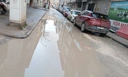 Eskişehir'de sokaklar göle döndü: Mahalleli isyan etti!