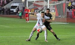 Kulet geriye çekildi