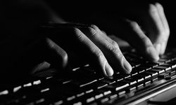 52 sosyal medya hesabına erişim engeli getirildi