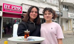 Sosyal medyayı bıraktı, hayaline sarıldı: 18 yaşında kendi kafesini açtı