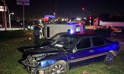 Manisa’da otomobil ile ambulans çarpıştı: 5 yaralı