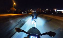 Eskişehir'de çarpmaktan kurtardığı bisikletliye önce tokat attı, sonra yardım etti