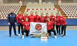 Eskişehir'deki liseden Hentbol Gençler Türkiye Şampiyonası'nda önemli başarı