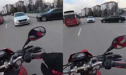 Eskişehir'de caddede ters yöne giren otomobil trafiği tehlikeye attı