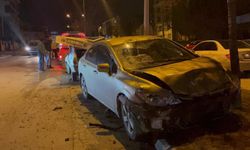 Eskişehir'de iki otomobil çarpıştı: 4 kişi yaralandı!